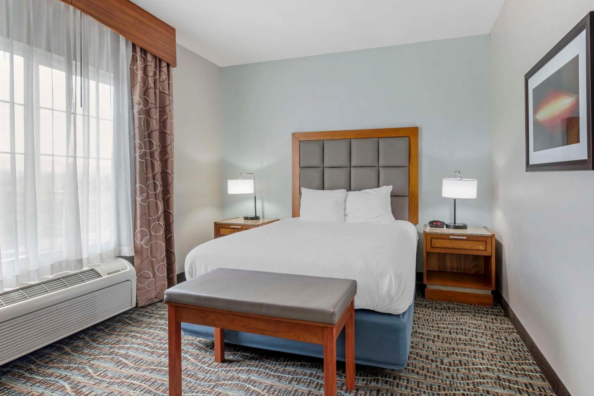 Best Western PLUS Peppertree Inn at Omak Exterior foto